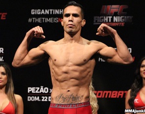Mike De La Torre