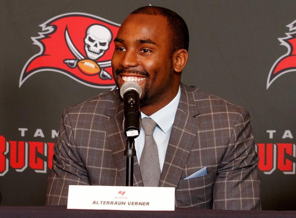 Pro Bowl Cornerback Alterraun Verner Tampa Bay Bucs