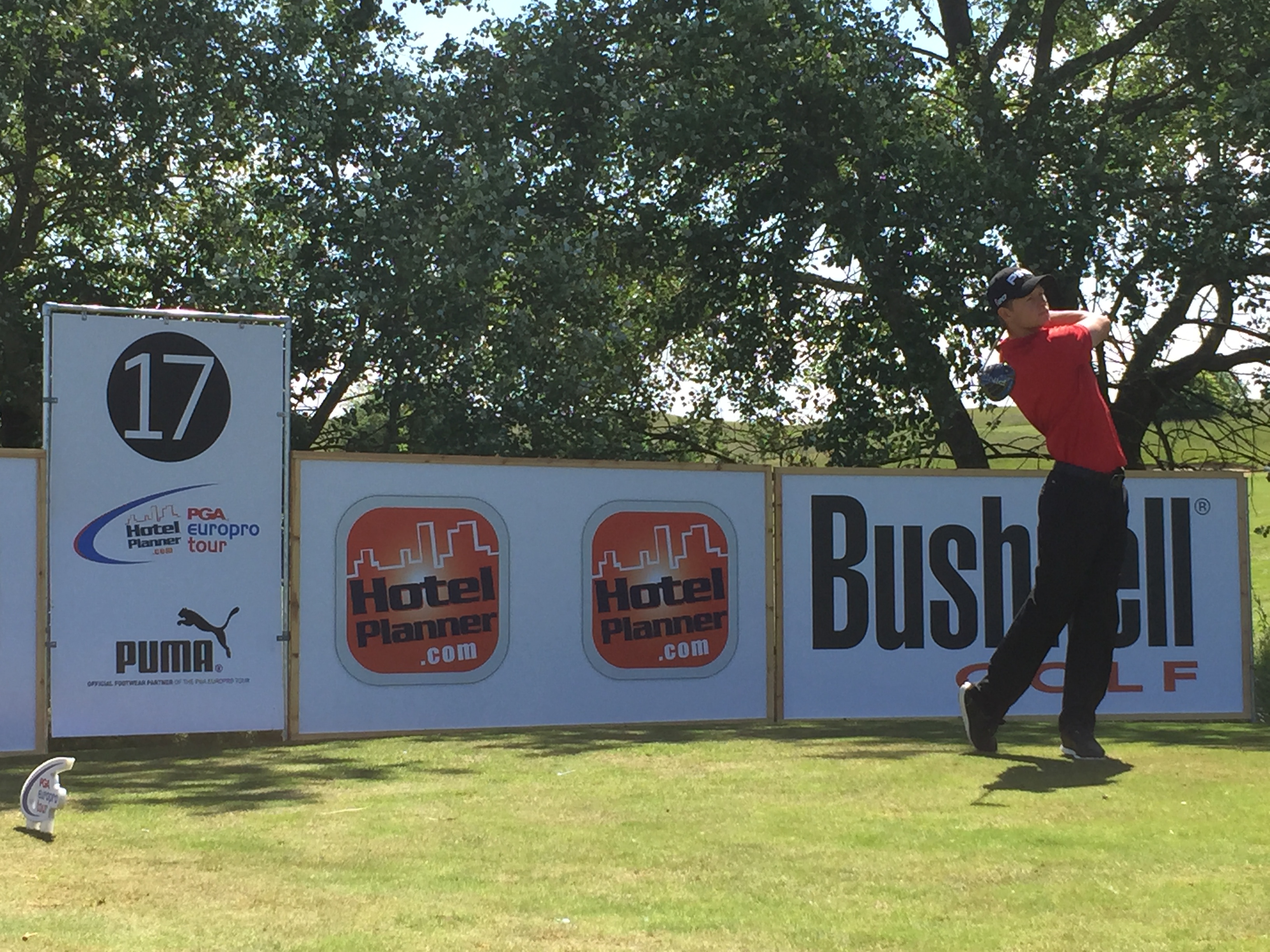 Kit Holmes Golf Tour Professional