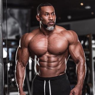 AJ Ellison🇯🇵🇺🇸|IFBB PRO