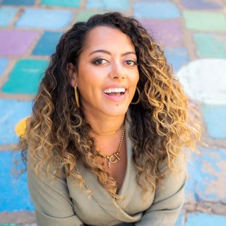 Investing Coach | Forbes Contributor | CNN Pod Host