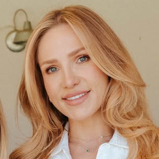 Ｓｈａｒｎａ　Ｂｕｒｇｅｓｓ