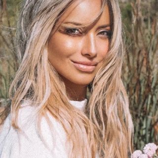 ANDREA GUSMAO The Green Angel