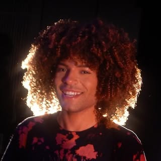 Max Loftis | Makeup Artist